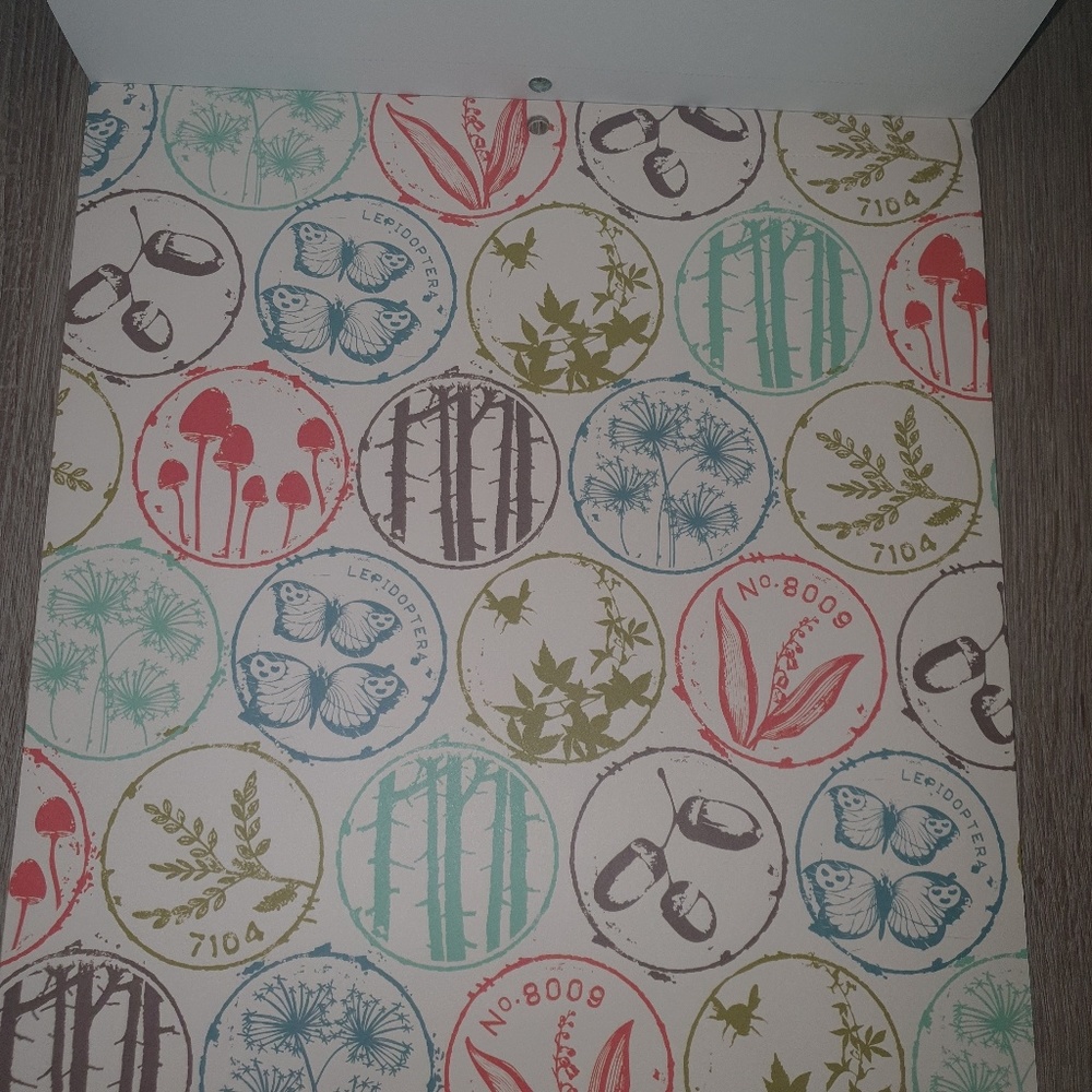 Designer paper - Picture 3 of 4